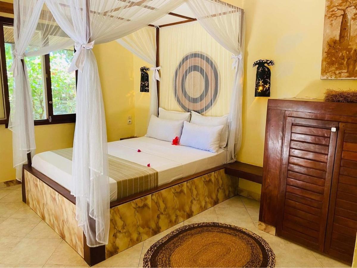 Le Jardin Exotique Hotel Antsiranana Екстериор снимка